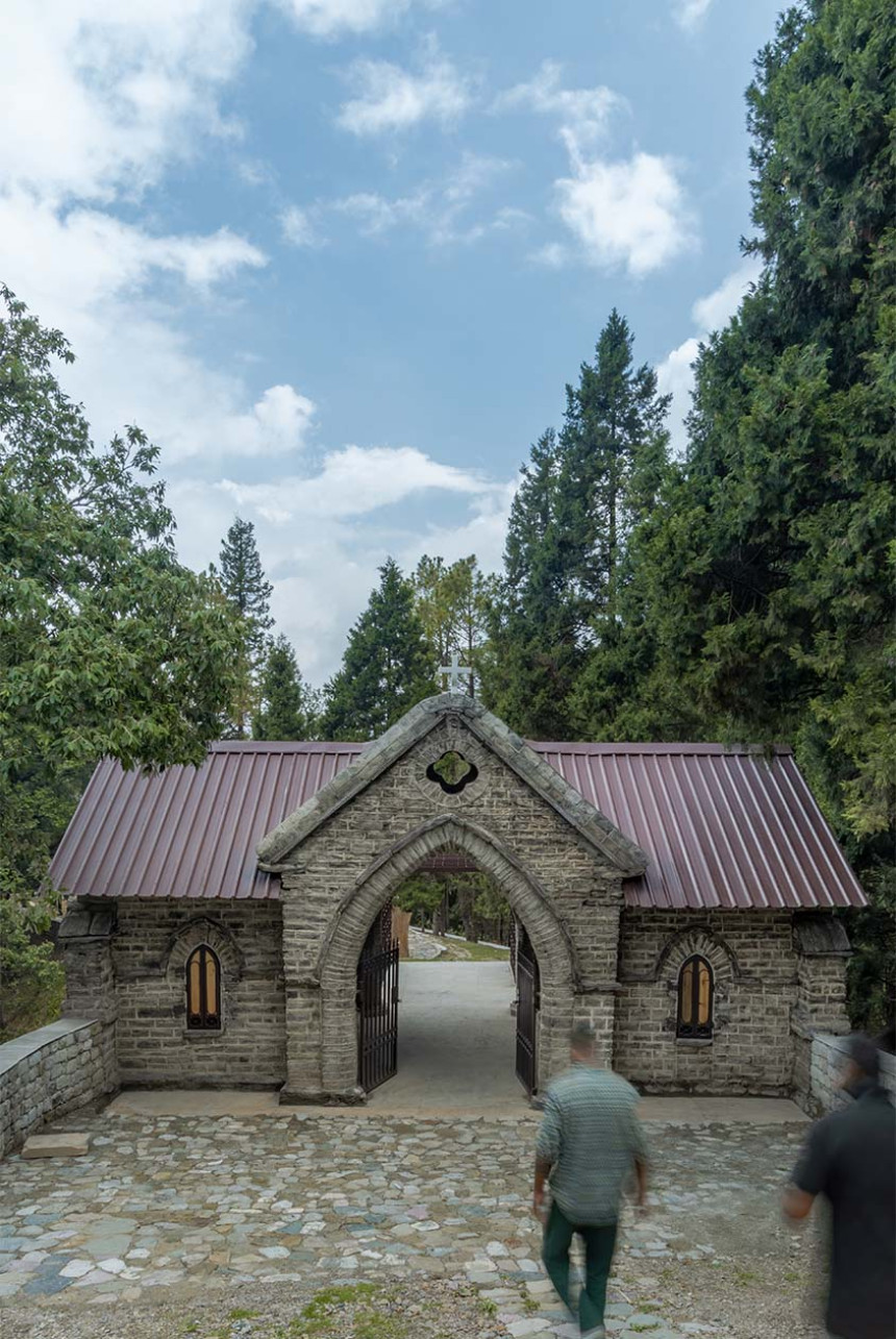 一座松树林中的公共纪念公园（Sensorium Park）丨印度丨Compartment S4-50