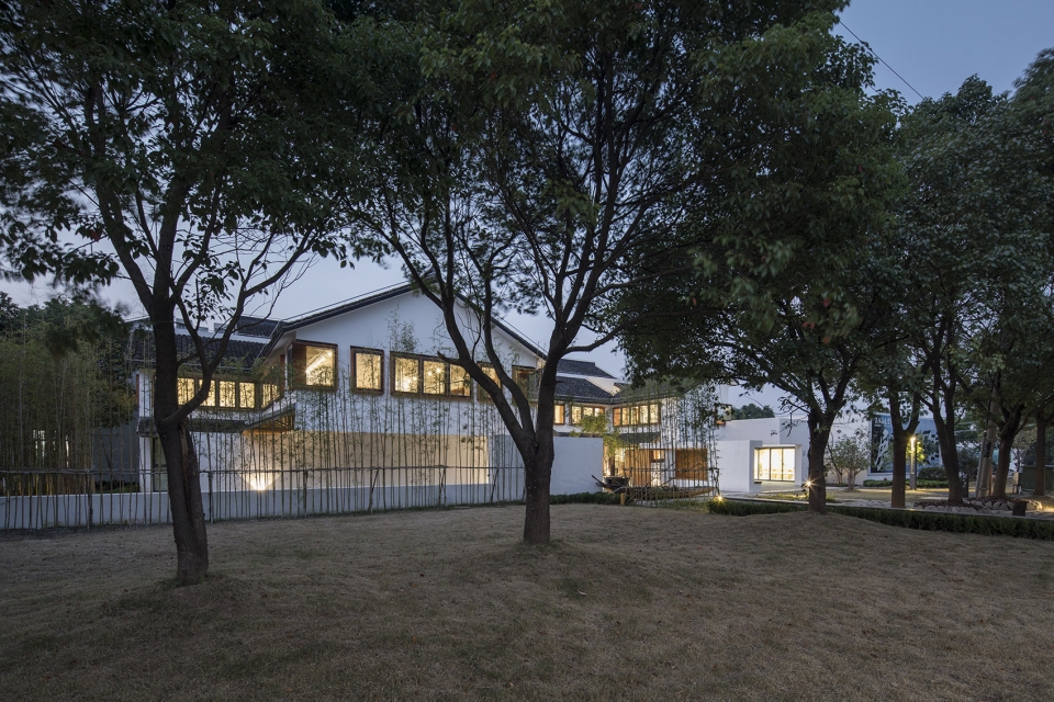 从雕塑到花园:计家墩村民中心改造-5