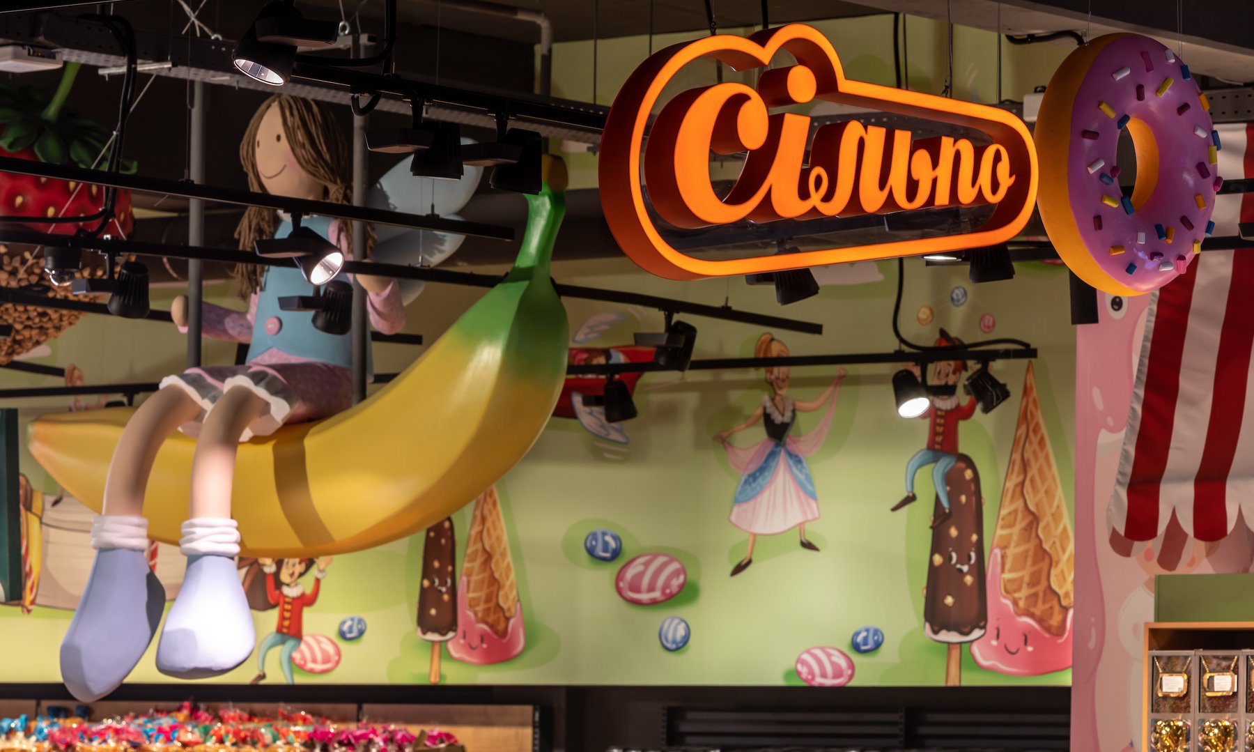 SILPO SUPERMARKET | CANDY SHOP-16