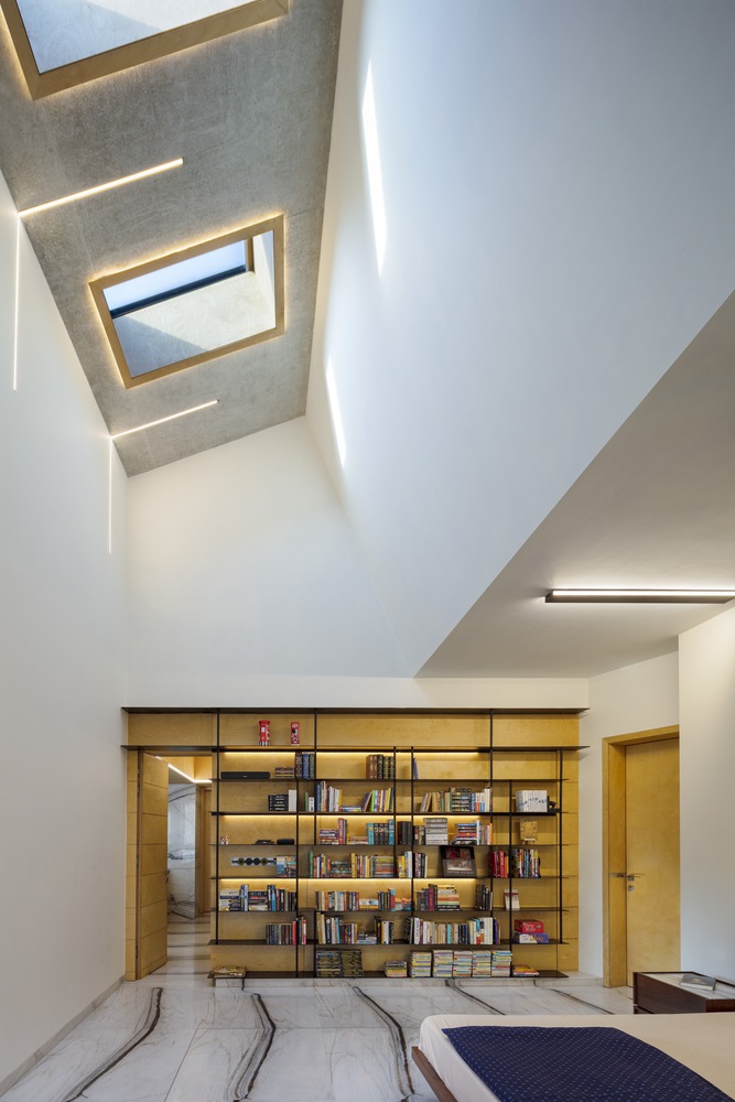 印度 Chromatic House · 色彩斑斓的童趣之家丨Anagram Architects-39