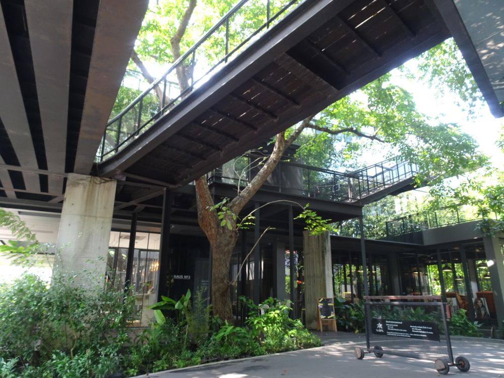 ナイイパ・アート・コンプレックス | タイ の建築【世界建築巡り】-32