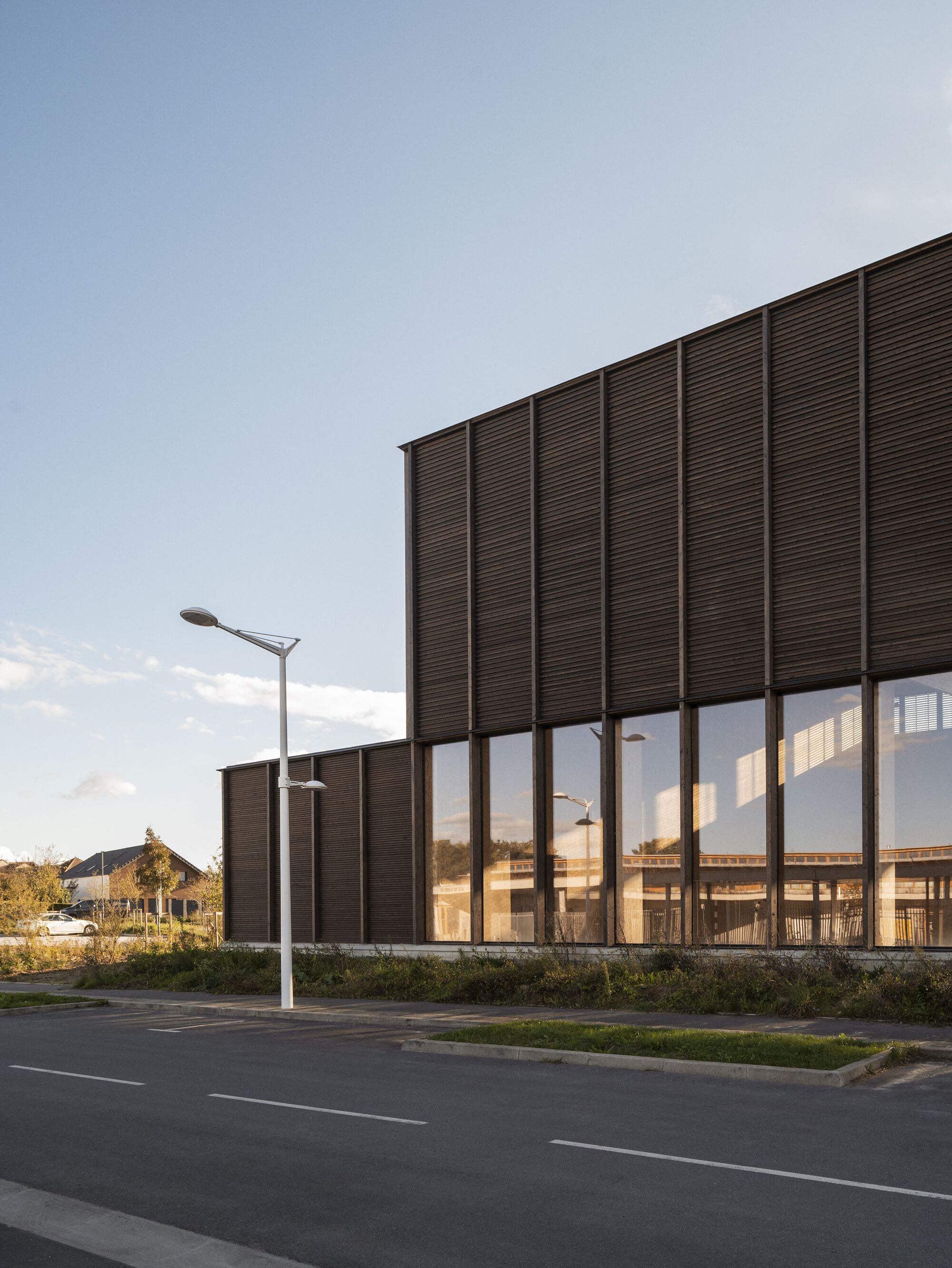 Gymnase Marie Marvingt au Plessis-Bouchard / Ateliers O-S architectes-33