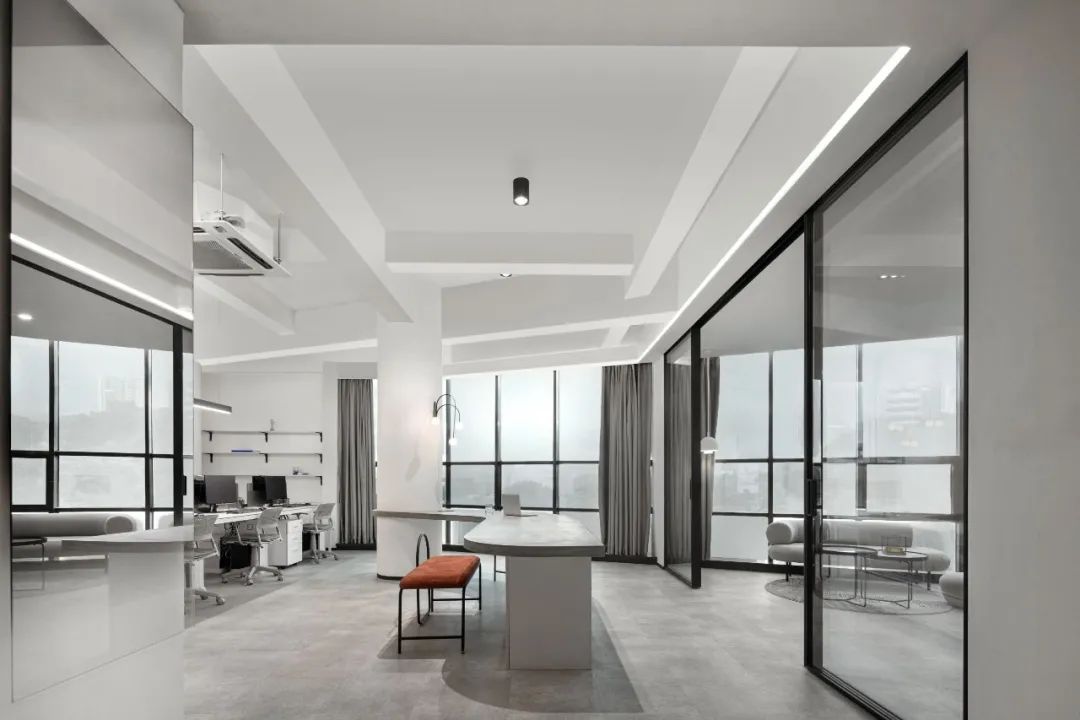极简黑白灰的现代艺术办公空间丨中国中山丨君儿空间设计-23