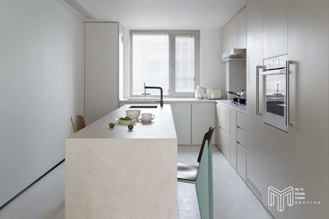 白色诗意 | 探寻内心世界的空间设计-25
