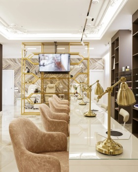 Nail Mania | Luxurious Beauty Salon Design