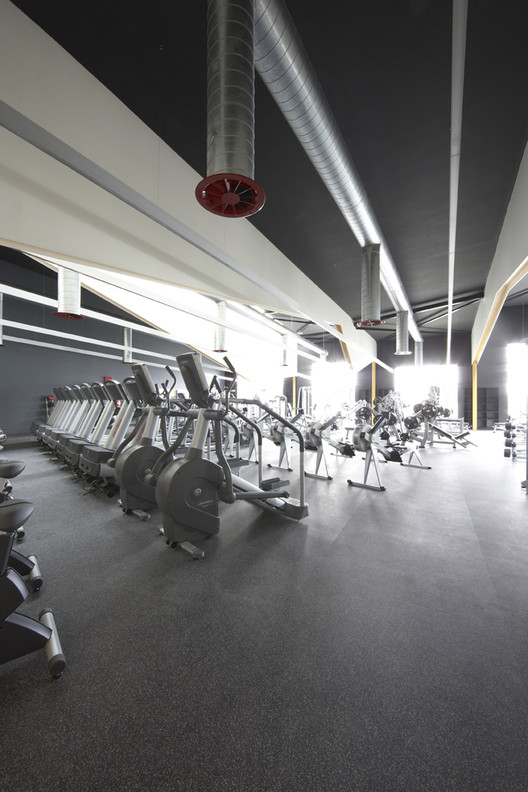 Morris Iemma Indoor Sports Center  McPhee Architects-8