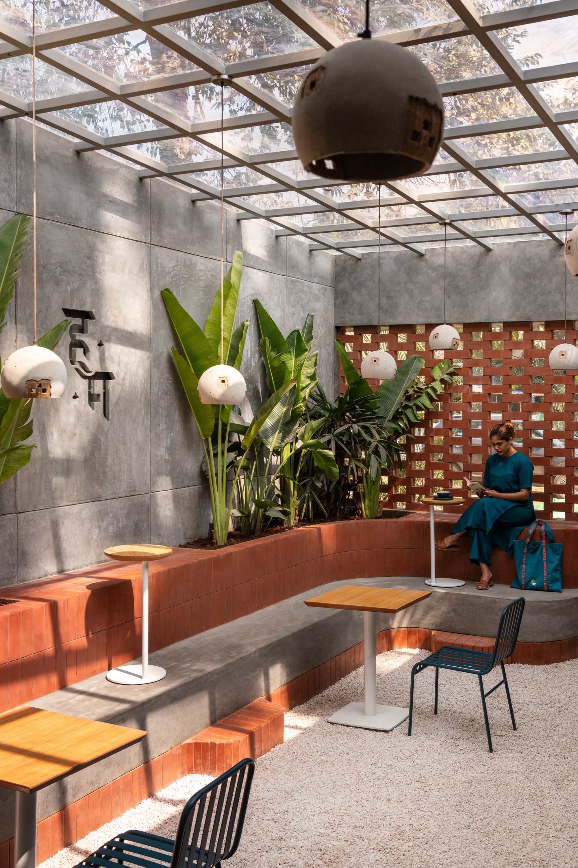 Hum 咖啡馆丨Kaviar Collaborative-19