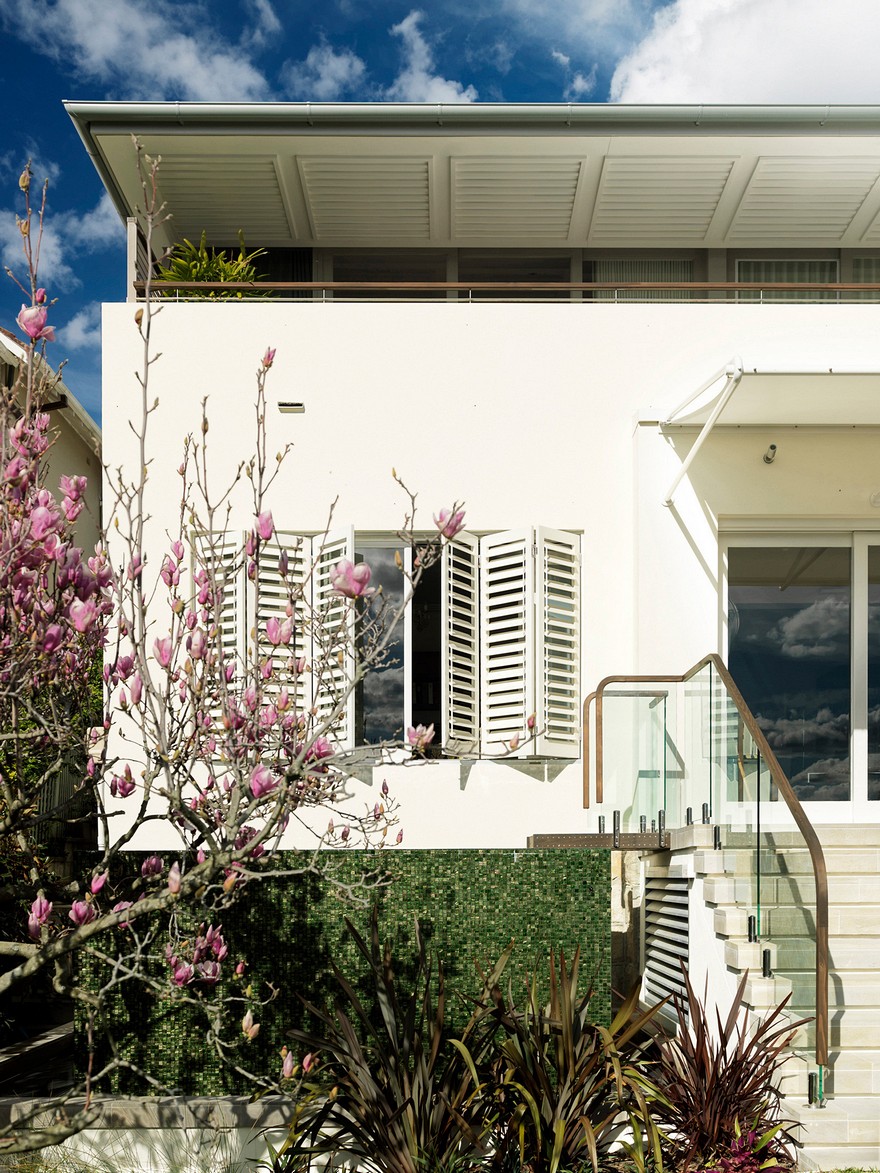 悉尼贝尔维尤山 30 年代平房翻新成现代时尚家庭住宅-6