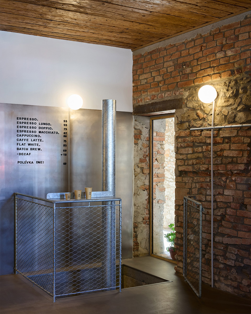 K66咖啡馆与联排住宅丨matěj šebek architekti-51