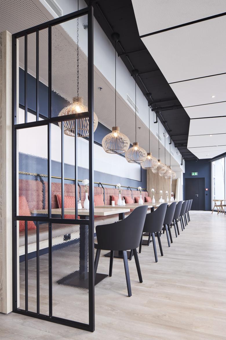 顶视图餐厅丨奥地利丨MAY Architectural Design-6