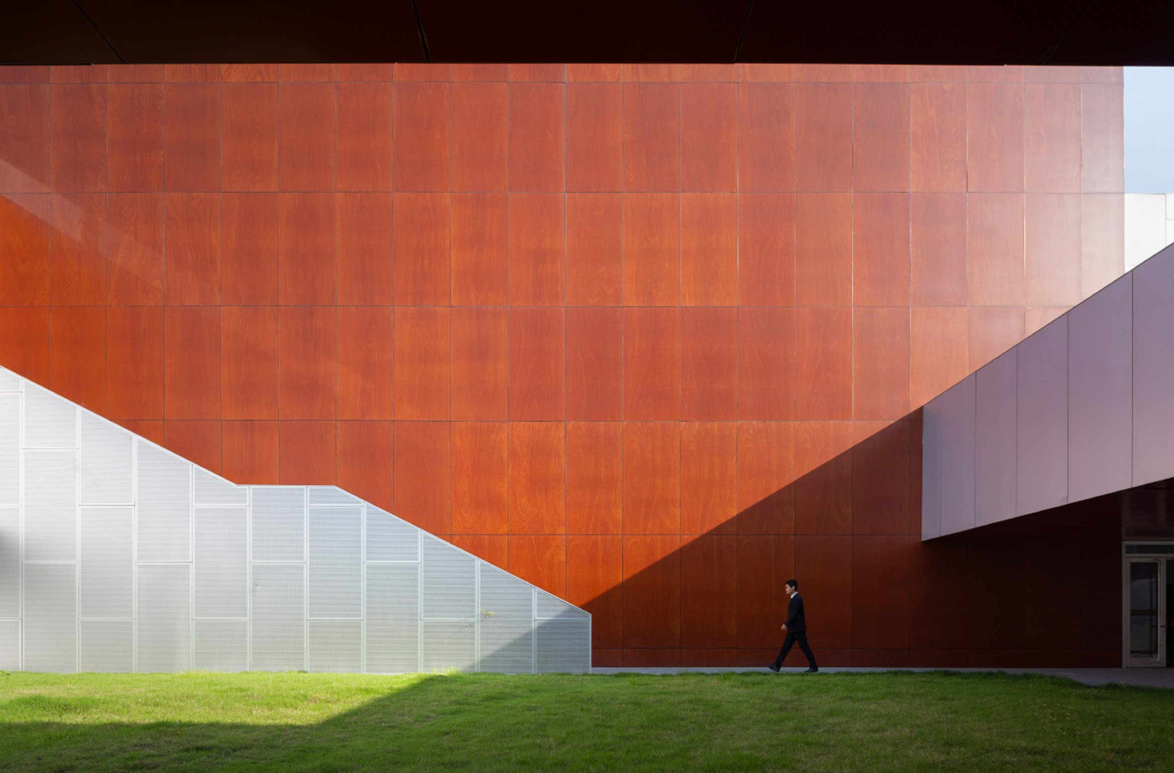 深圳平山表演艺术中心 | 简约内敛的剧院设计-6