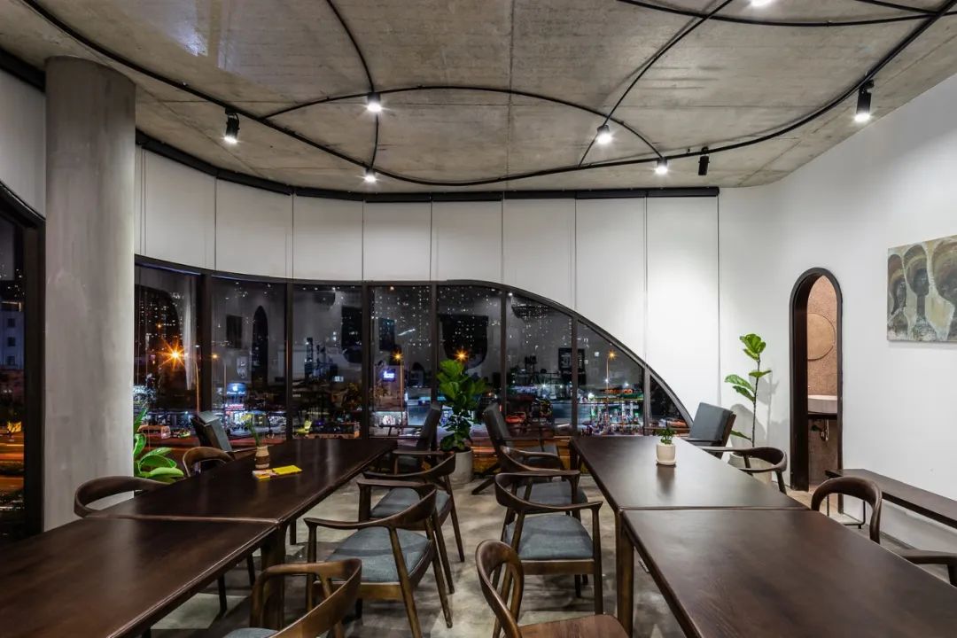 越南 420m²综合咖啡楼设计，打造自然与商业的完美融合-24