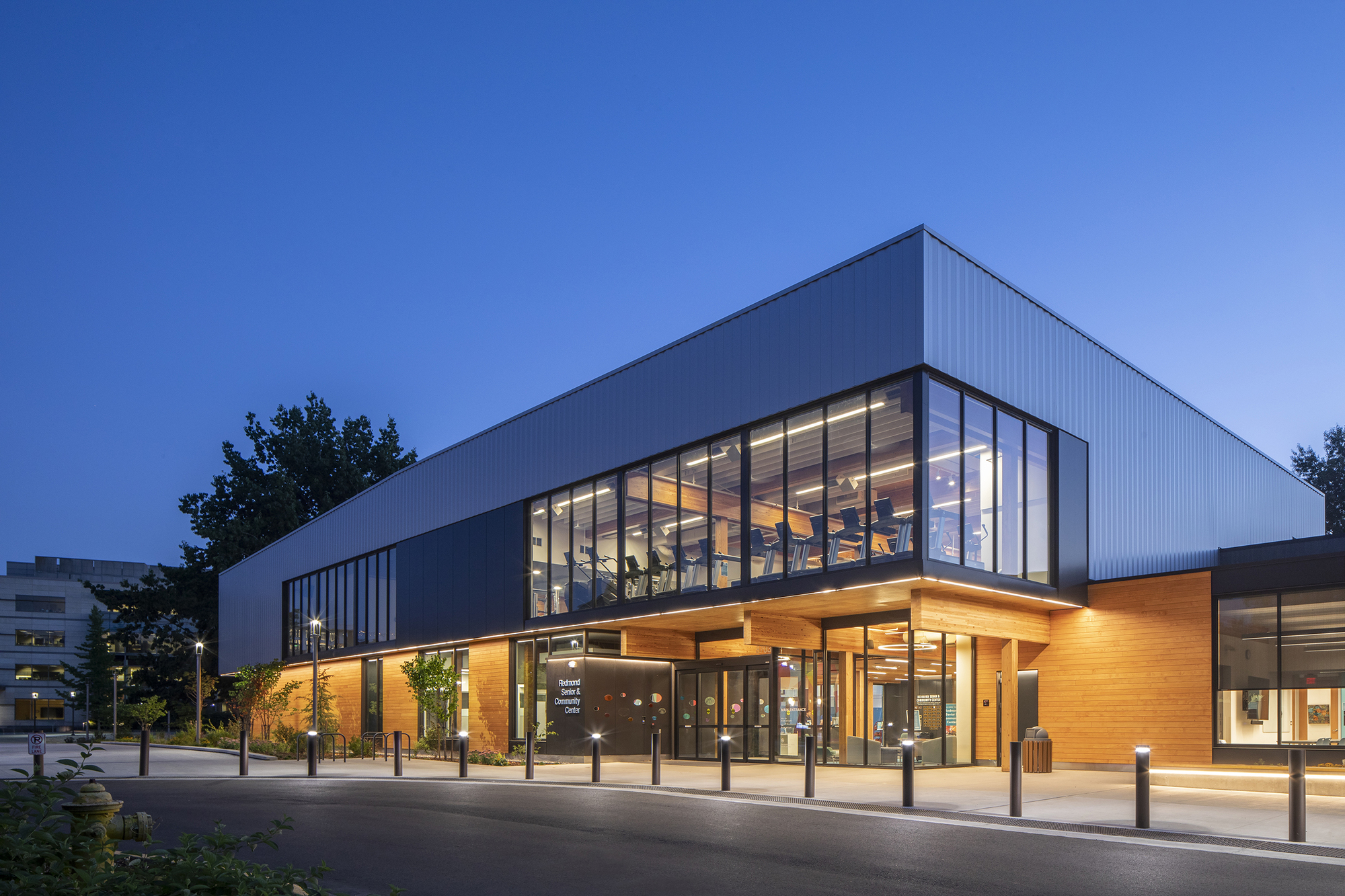 Redmond Senior and Community Center / Johnston Architects-17