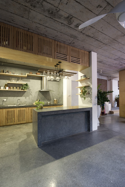 越南“香屋”绿意盎然,钢架遮阳生机勃勃-26