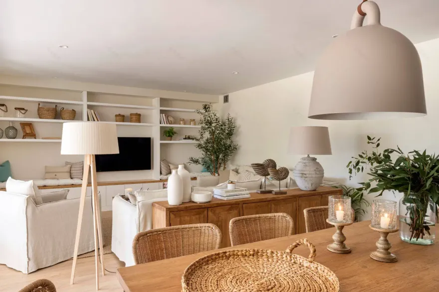 地中海风情新居,西班牙 Costa Brava 的绿意空间-8