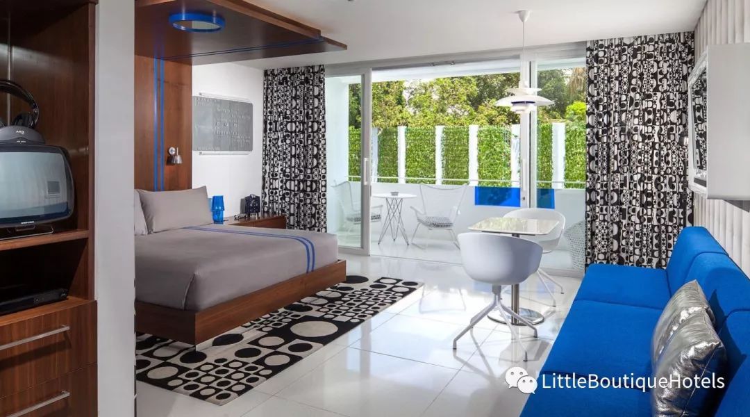 巴厘岛"Luna2"酒店 | 复古未来主义的室内设计盛宴-53