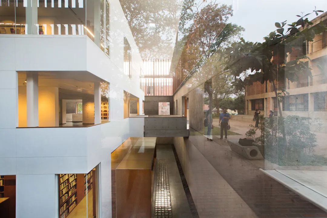 印度 CEPT 大学 Lilavati Lalbhai 图书馆丨RMA Architects-17