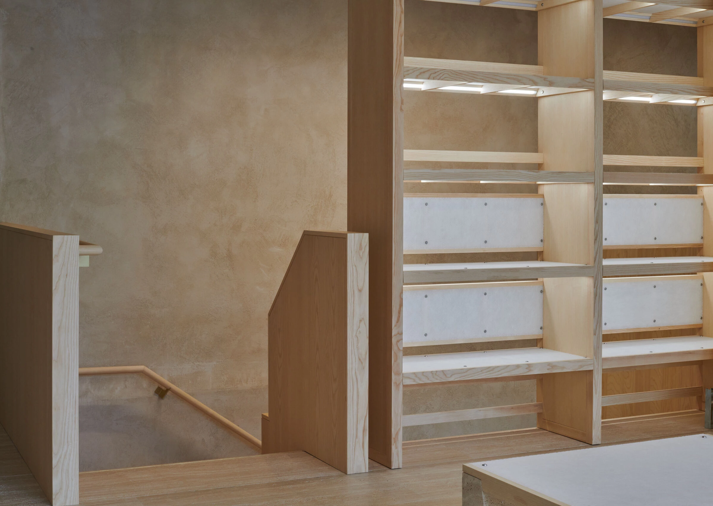 A·P·C·慕尼黑商店丨德国慕尼黑丨Laurent Deroo Architecte-15