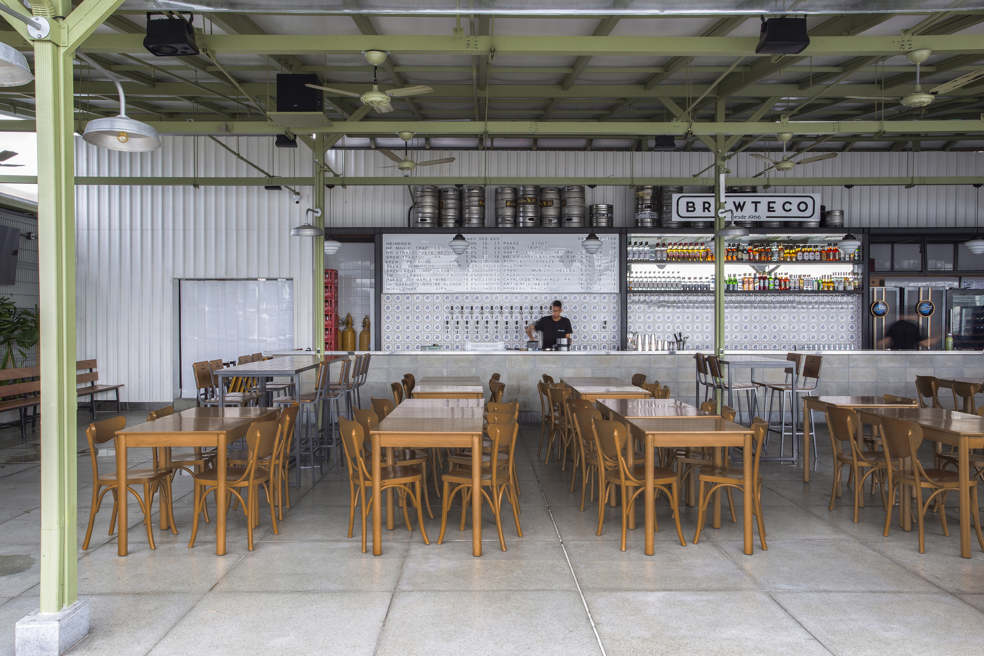 博塔弗戈露台啤酒厂丨巴西里约热内卢丨Tadu Arquitetura-21