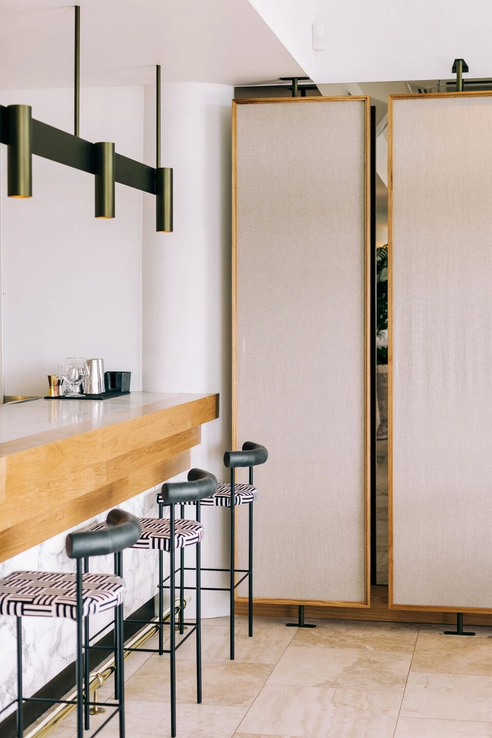 新西兰 Euro Bar 现代海滨俱乐部风格打造丨新西兰奥克兰丨CTRL Space-38