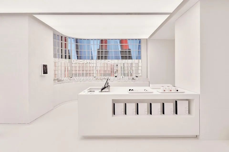 Zara 全球最大专卖店丨西班牙马德里丨Zara 建筑工作室-3