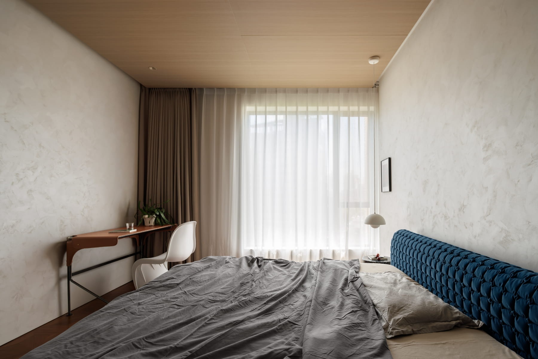 HURR赫设计丨极简中彰显趣味与品味的家-35