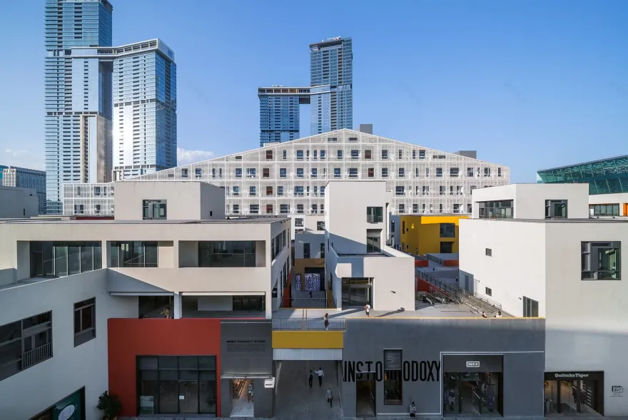 SHUM YIP Upper Hills LOFT-44