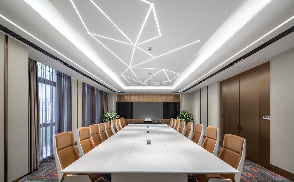 鲁诺集团总部大楼-12