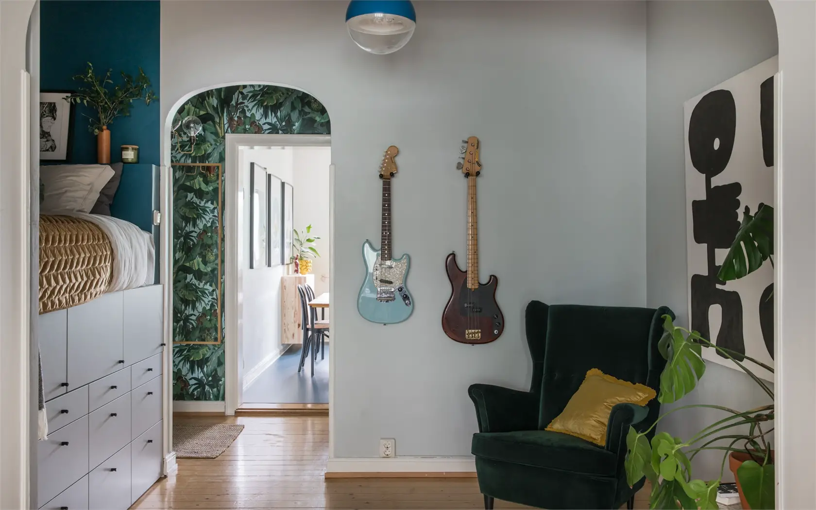 瑞典小公寓的异域风情设计-12