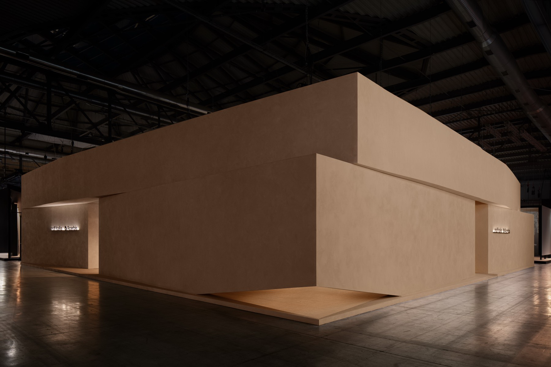 米兰国际家具展 MDF italia 展厅丨意大利丨Pitsou Kedem Architects-1