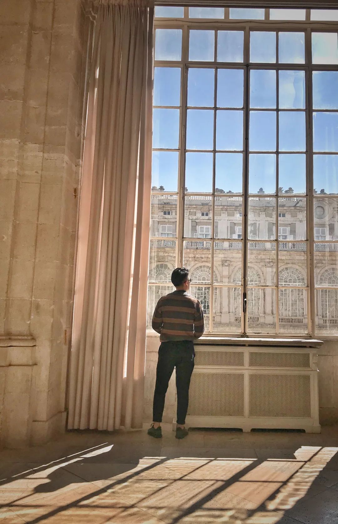 品质生活，现代暖灰调别墅空间-103