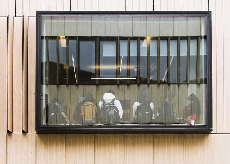 Beaver Country Day School Research + Design Center  NADAAA-25