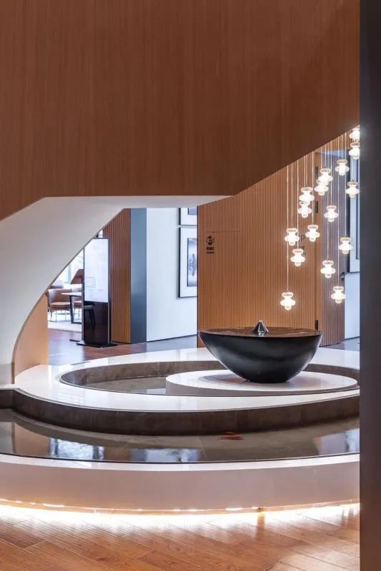 青岛青特·星城售楼处 | 现代简约美学重构生活艺术-25