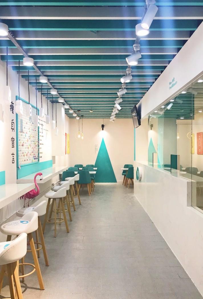 鲜色纤美轻食——橱窗火烈鸟设计吸引眼球-4