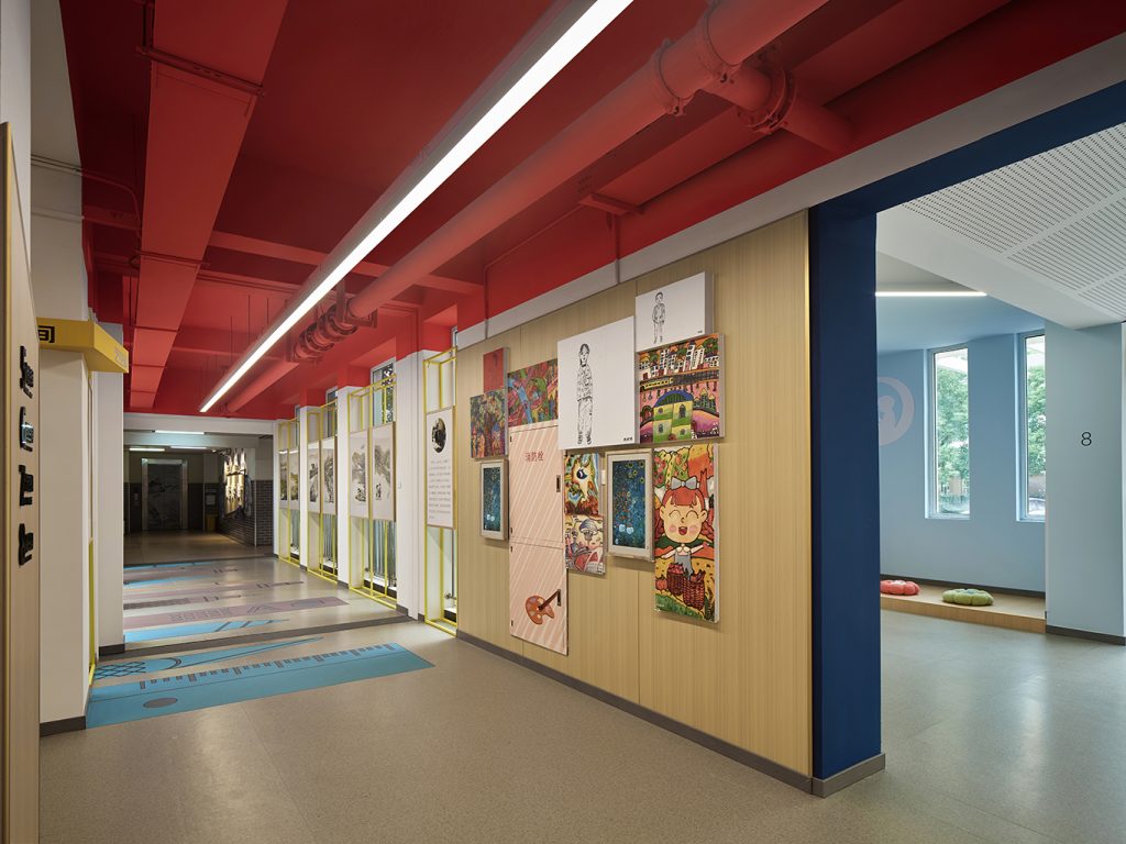 曹行小学主教学楼入口大厅改造丨中国上海-17