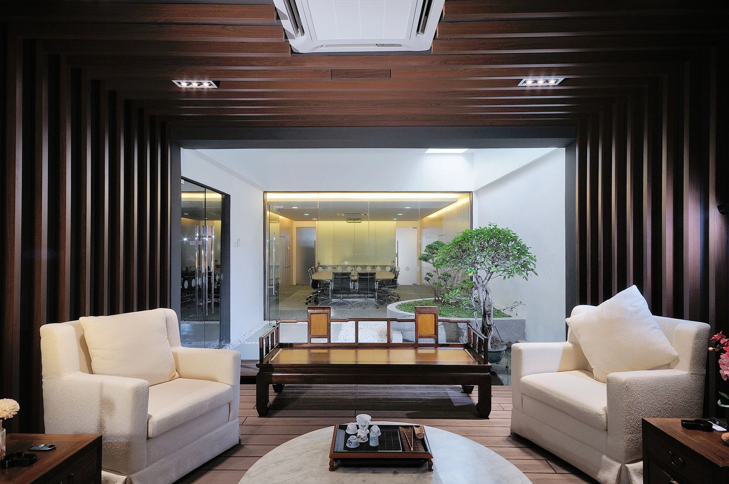 Oriental Castle HQ-33