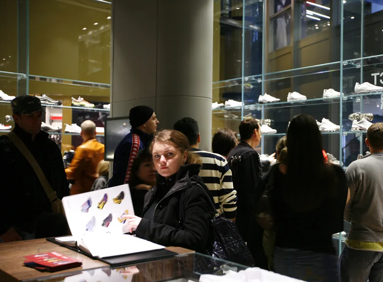 耐克个性化定制工作室丨英国伦敦-16