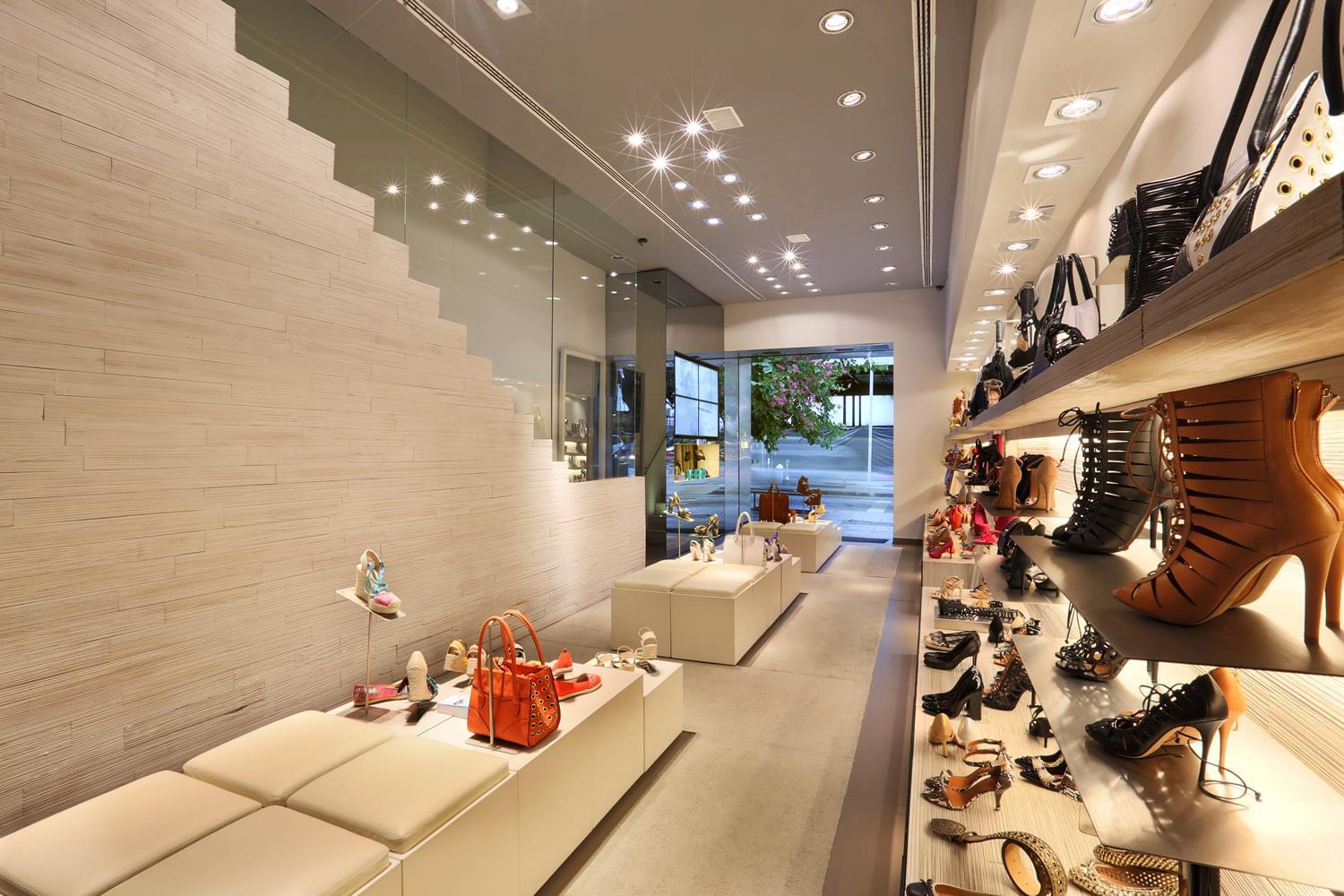 巴西圣保罗 My Shoes 商店,垂直花园与经济可持续设计-5