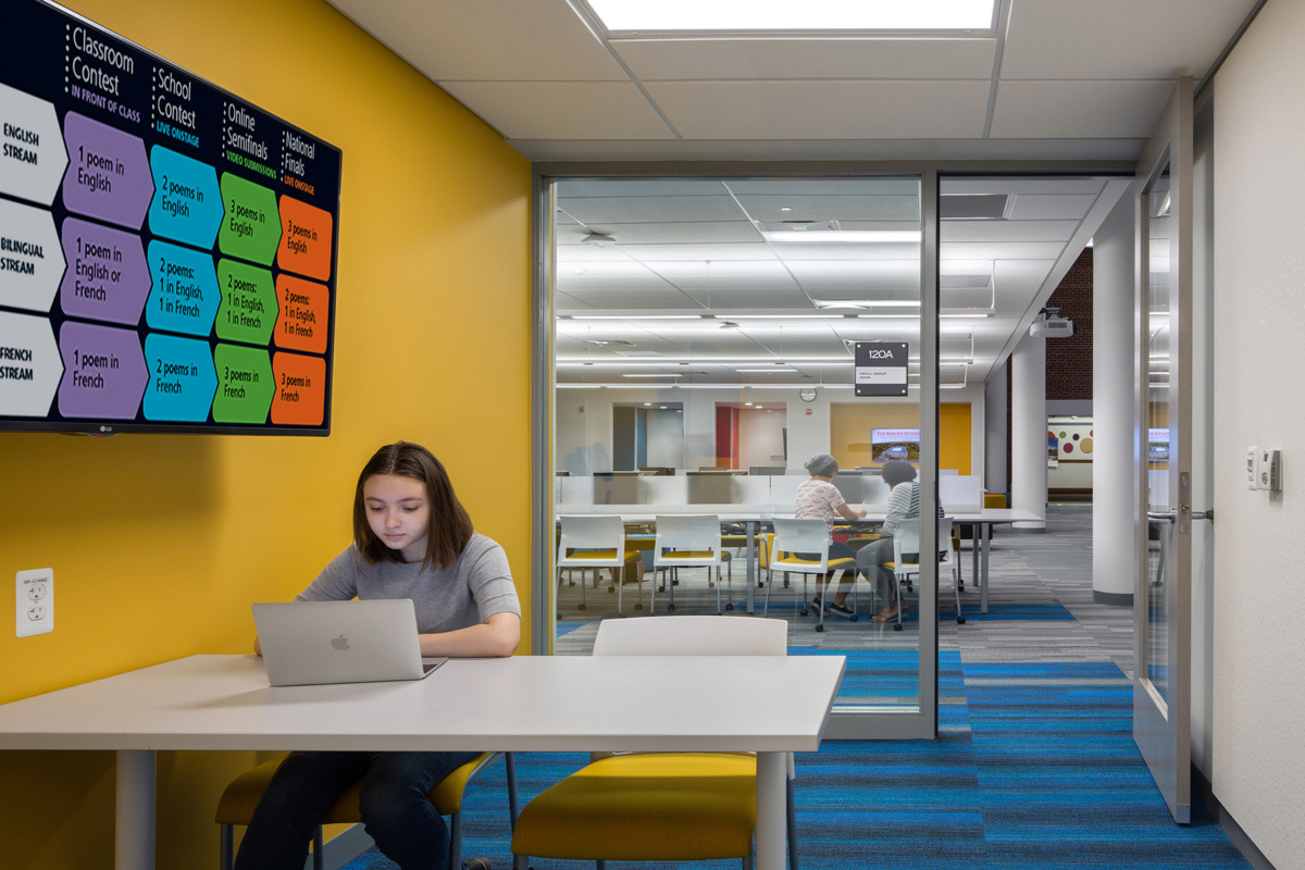 罗珀学校上校区学习共享区-14