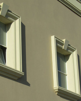 “ ערוגות הבושם ”活动大厅丨奥德德·利维亚（“עודד לביא”音译）