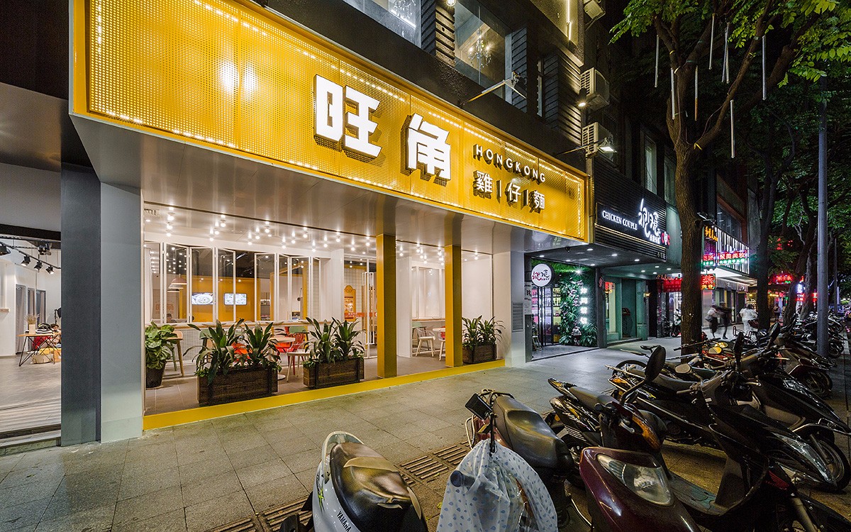 香港旺角鸡仔面中山店 | 融入街头潮流的港式茶餐厅设计-15