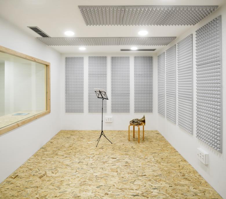 Meritxell Inaraja i Genís丨"La Nau" Industrial Building Renovation for Cultural Equipment丨Spain-34