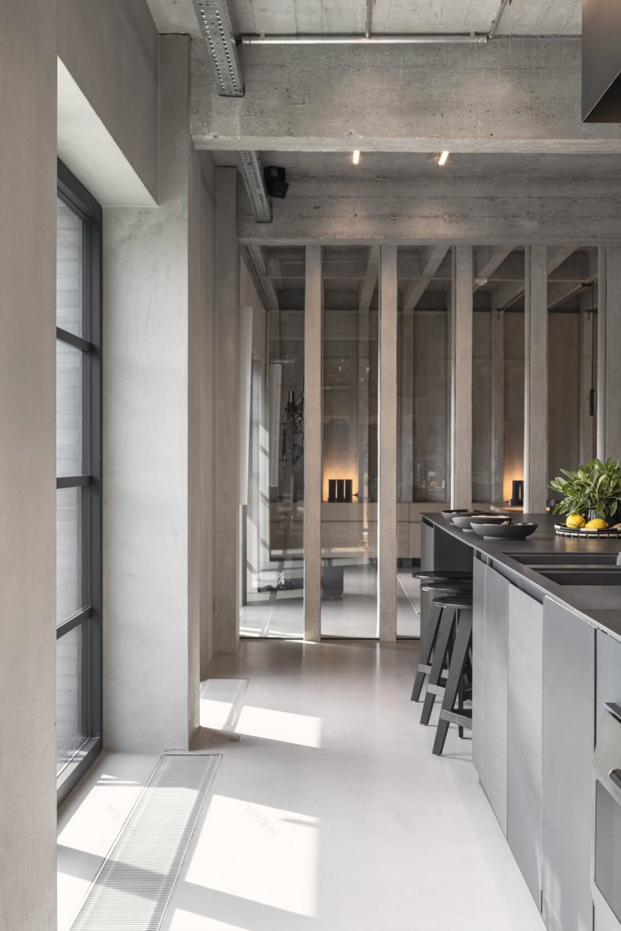 Martin et Karczinski 办公空间设计丨Seven Elohim 建筑和室内设计工作室-27