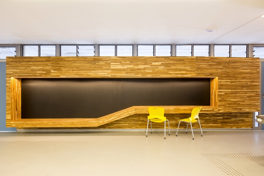 巴西 Bradesco 基金会学校 | 旧建筑新生命,垂直校园的绿色创新-53