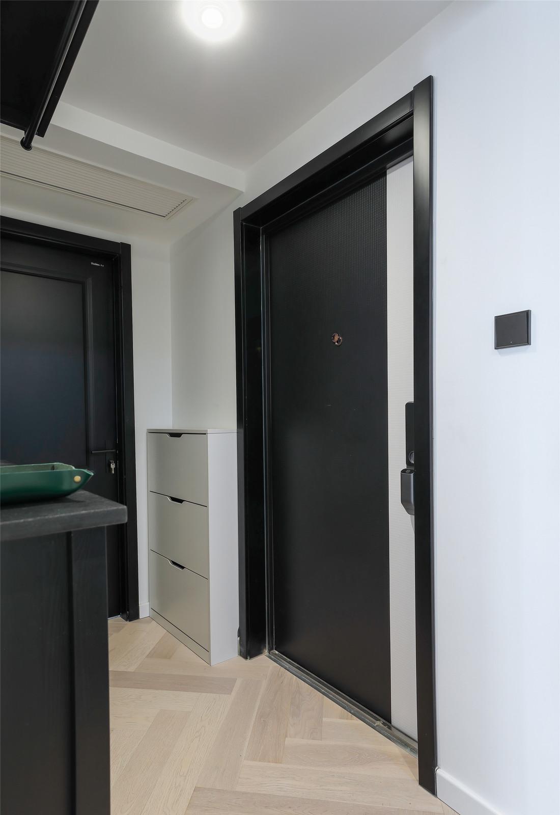 静谧黑,复古橙,藏着迷人旧时光-2