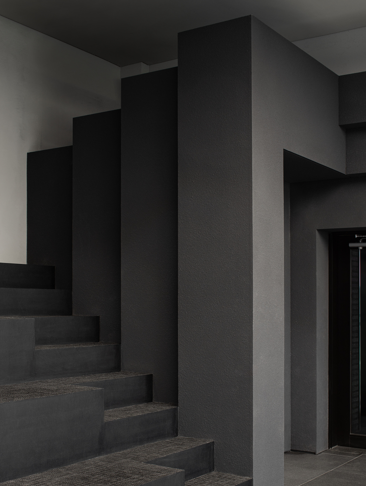 韩国 DMIL Office Lounge · 黑白简约的新媒体空间丨韩国首尔丨Plainoddity-24