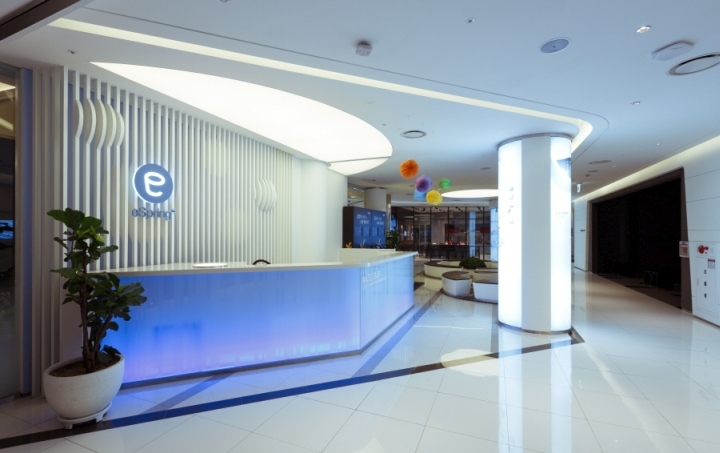 首尔Gang·nam安利广场旗舰店设计-29