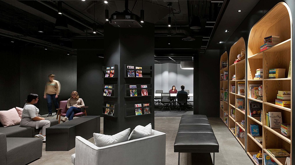 多伦多 Spin Master 娱乐部门办公室-3