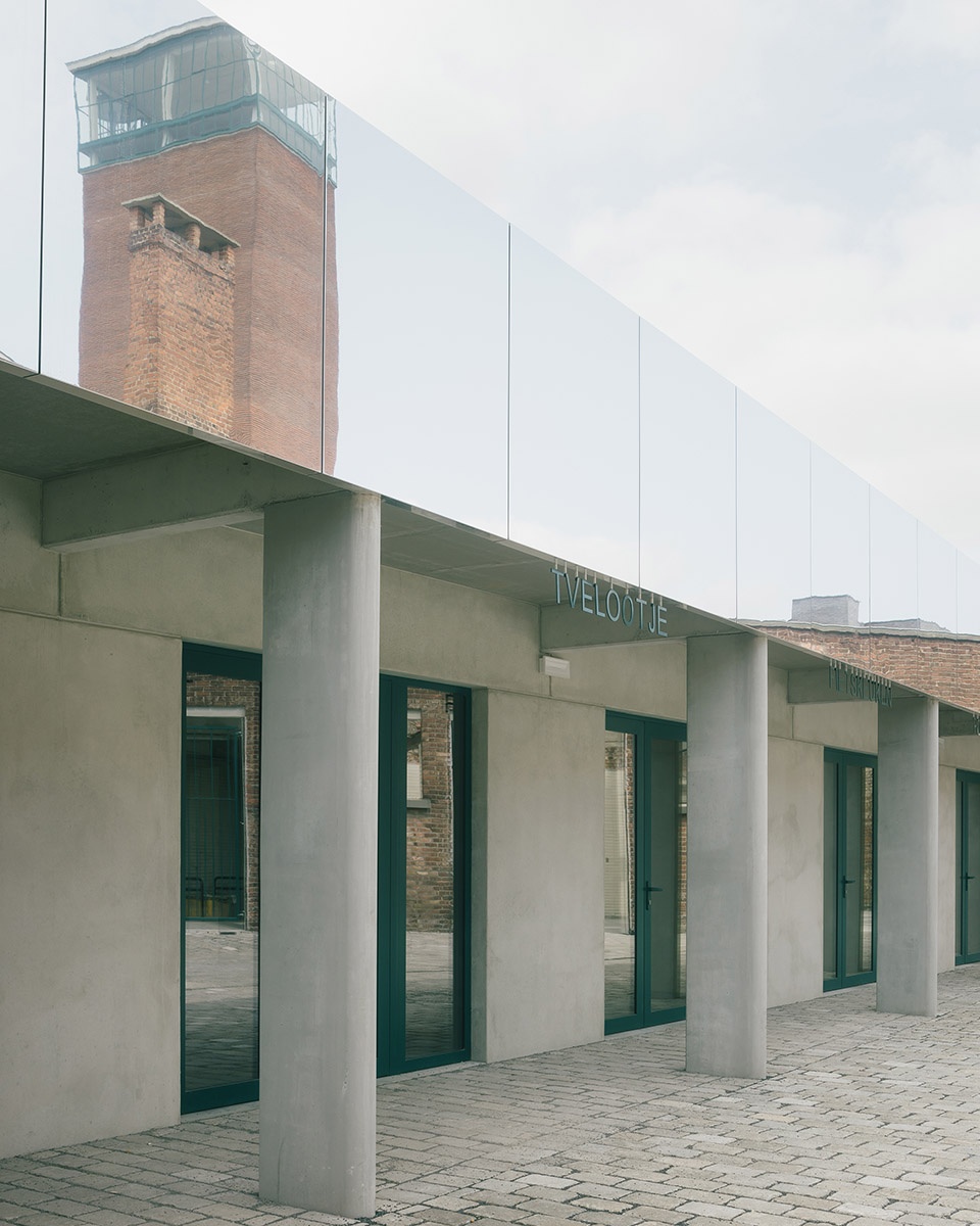 比利时科特赖克老消防站改造丨TRANS architectuur & stedenbouw-18