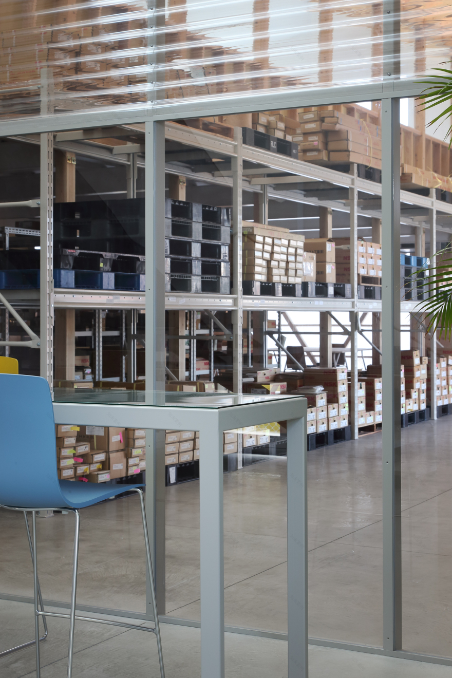 Warehouse in Ageo / Arii Irie Architects-26